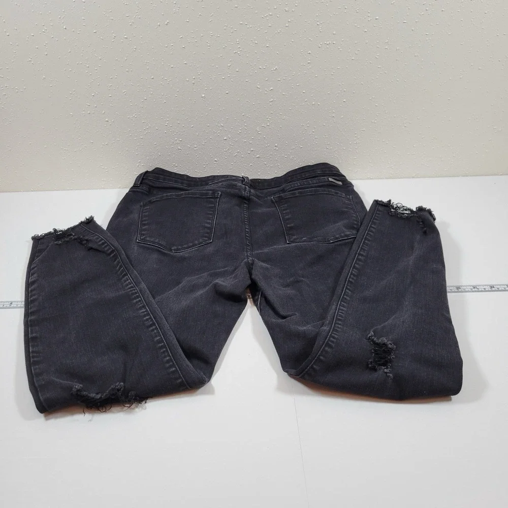 KanCan Women's Jeans Distressed Raw Hem Size 31 Black‎